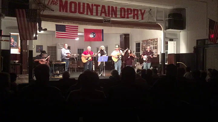 Walkin After Midnight - Teresa Camp with Just Coun...