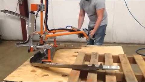 Hook End Effector Lift Assist