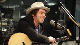 Interview: Gaz Coombes Talks &#39;World&#39;s Strongest Man&#39; Album, Performs In-Studio