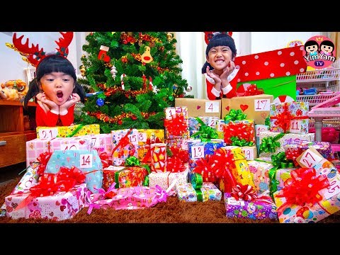 วีดีโอ: วิธีการตกแต่งต้นคริสต์มาสสำหรับปีใหม่ กับลูกของคุณ