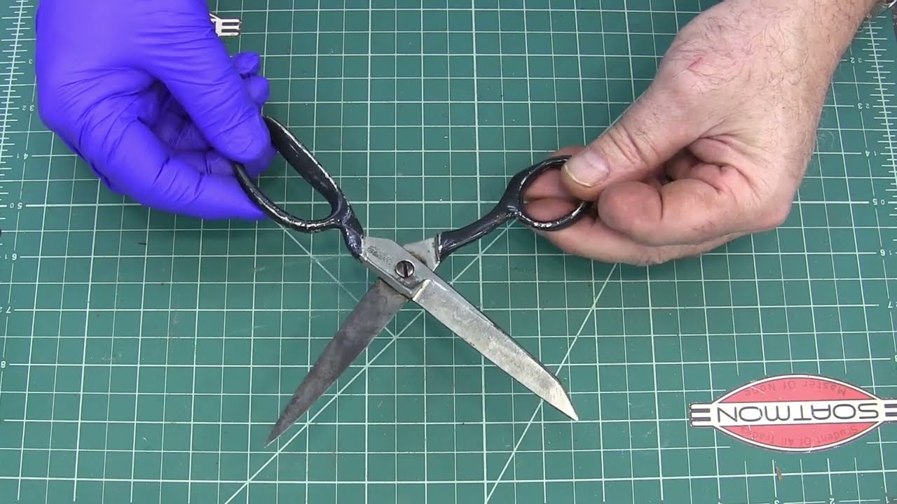 Scissor Set Screw Adjustment