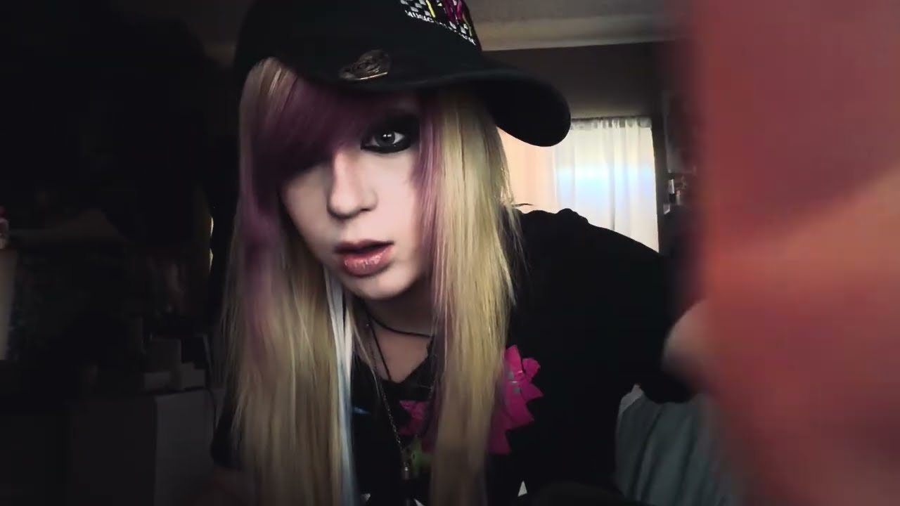 ME AND MY BOYFRIEND ARE SUEING FLORIDA AND EVERYTHING ELSE BECAUSE OF THE SPACEHEY BAN, SO SHOULD U!