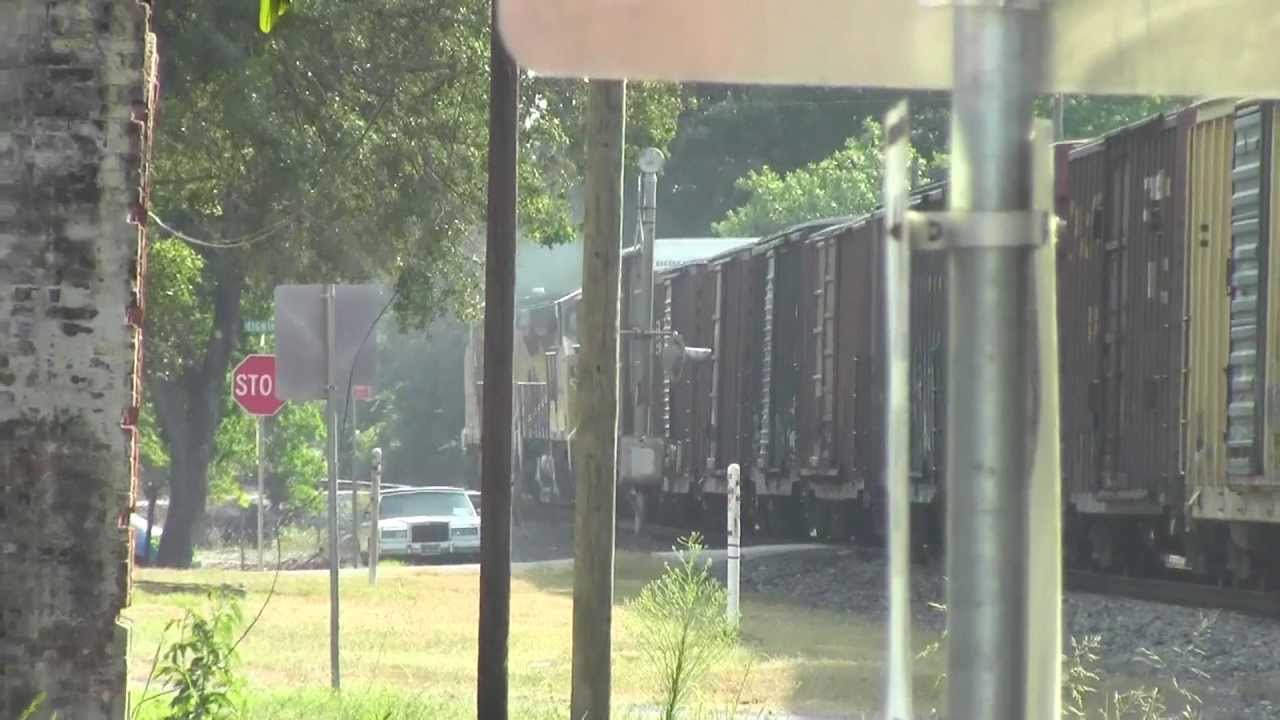UP 9636 leads westbound manifest, Richmond, TX w/ S&HC