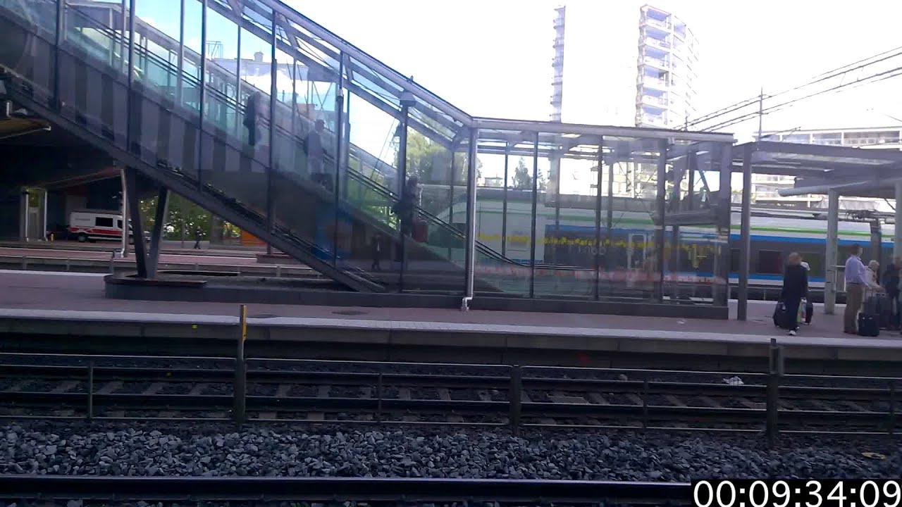 Koivukylä-Tikkurila-Koivukylä-patikointiretki junalla