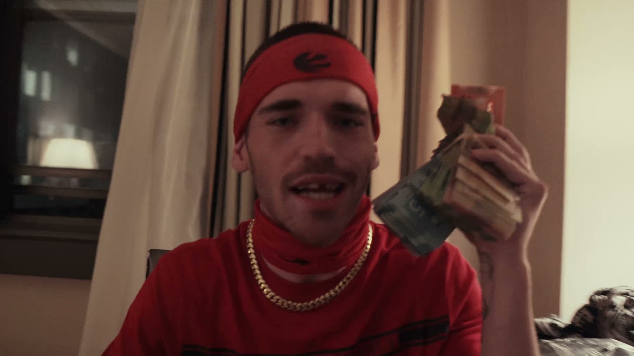 Trapping Out The Condo ( G-pack$ Feat. YungDrillaYG )