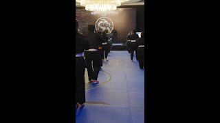 Mortal Kombat II - Pencak Silat with the Cast of Mortal Kombat II
Flawless Victory! Our champions step into the world of Pencak Silat. #MortalKombatMovie Mortal Kombat II - Pencak Silat with the Cast of Mortal Kombat II