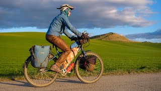 Cycling Southern Italy in Winter: Part One // World Bicycle Touring Episode 14