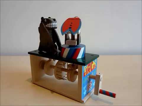 LION TAMER - Wooden Automaton by BANOFALK of OTLEY - YouTube