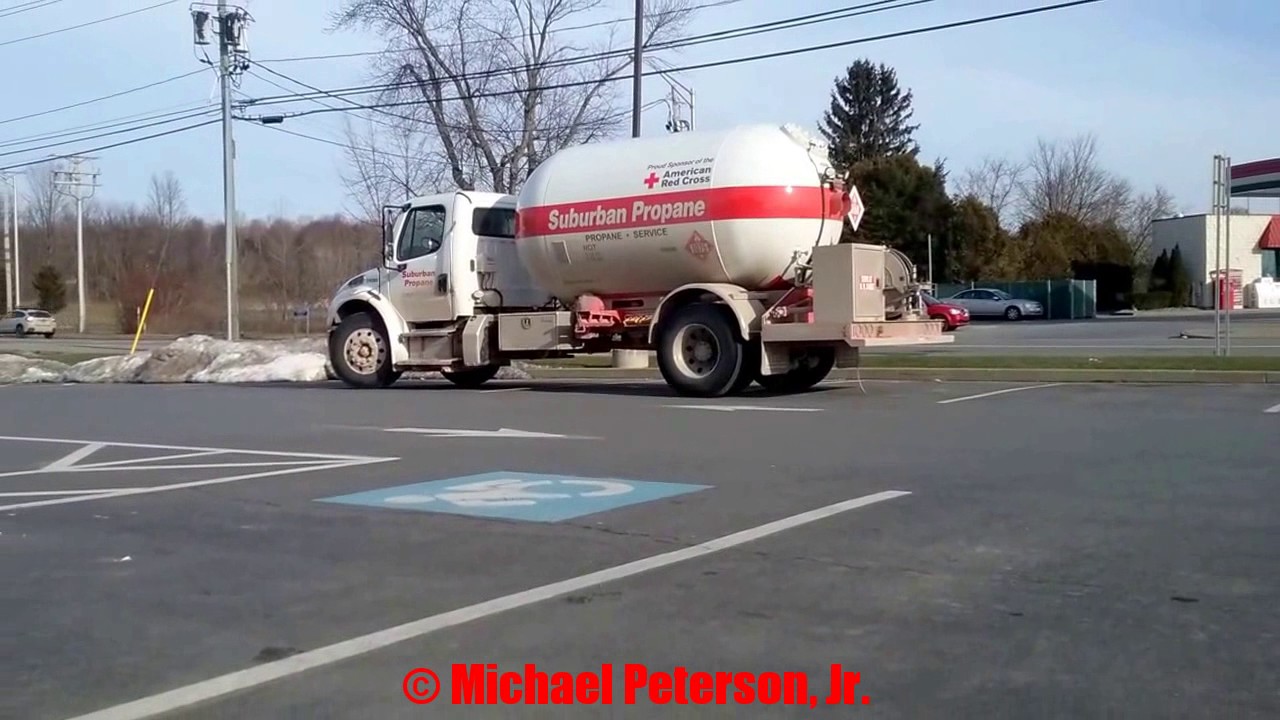 Freightliner Diesel oil truck idling with air brake sounds YouTube