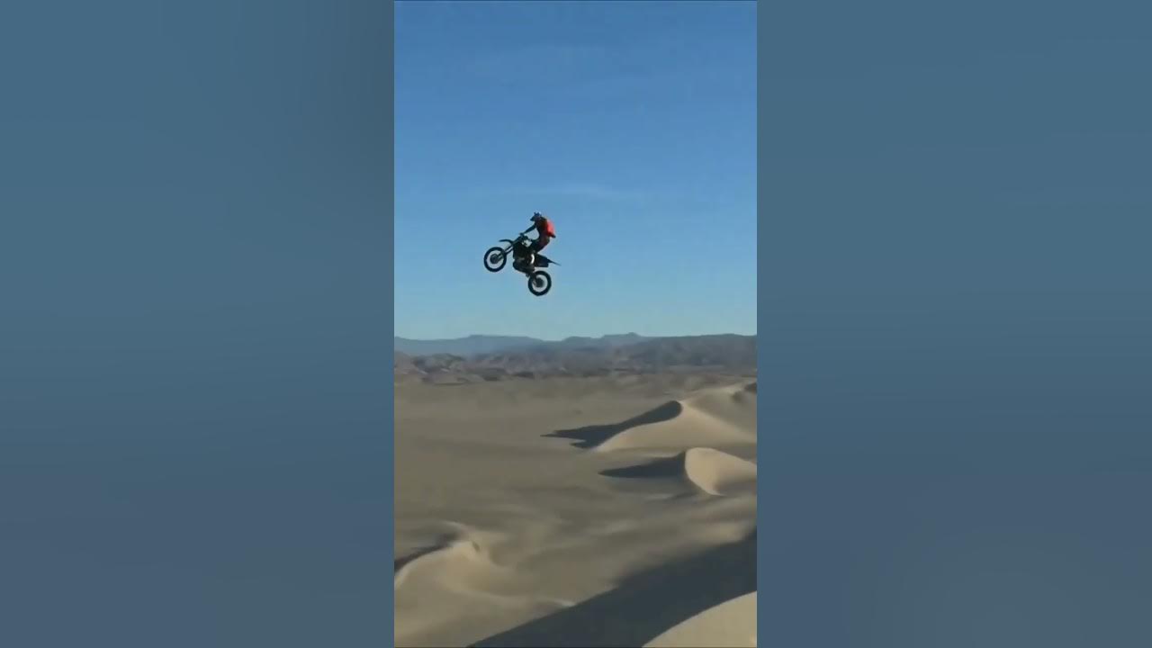 Unbelievable Jump on dirt Bike in sand dunes 🤩🤩 || parachute landing