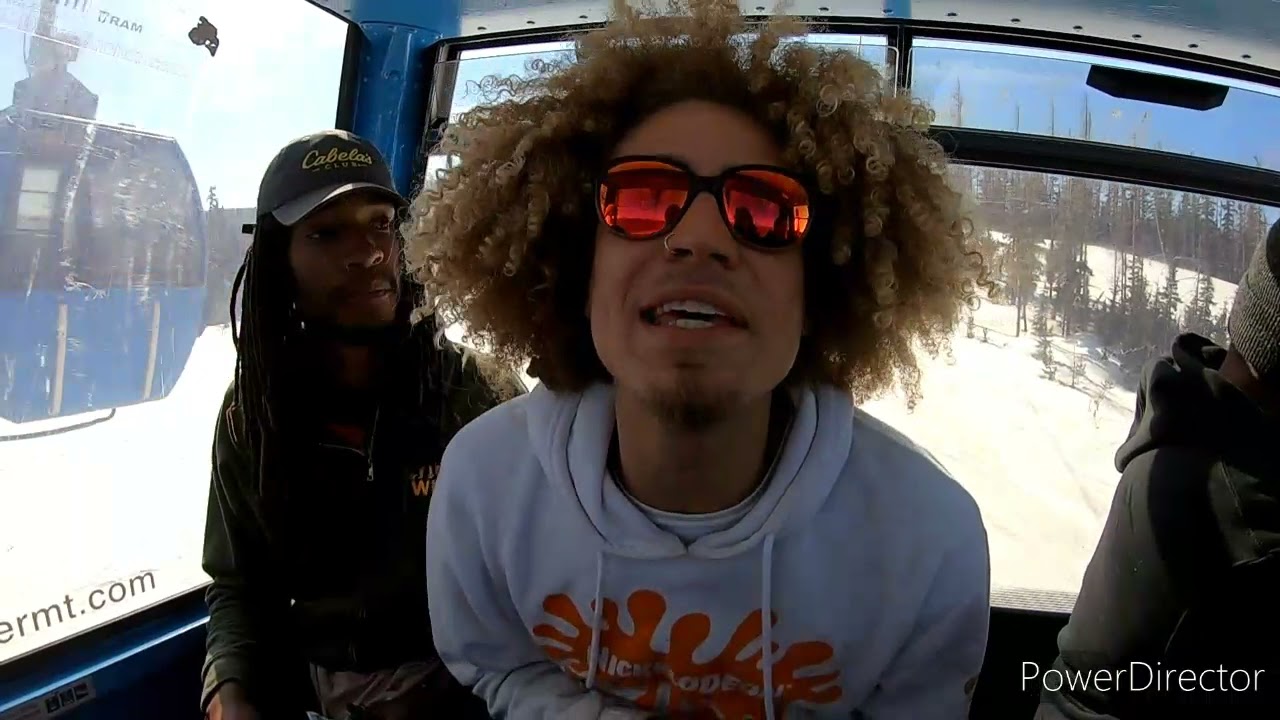 PNW Spring skiing x Snowboarding in the sun x WaveHouseBoys in the terrain park