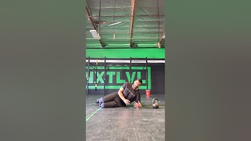 Side plank clamshell isometric hold