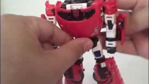 Transformers Universe/Classics 2.0 Sideswipe
