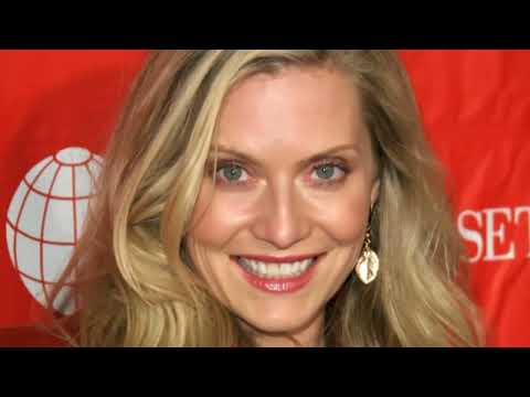 36 Beautiful Pictures Of Emily Procter (Actress, Activist)