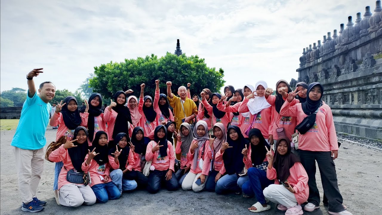 SDN KEMURANG KULON 01 GOES TO YOGYAKARTA (140226)