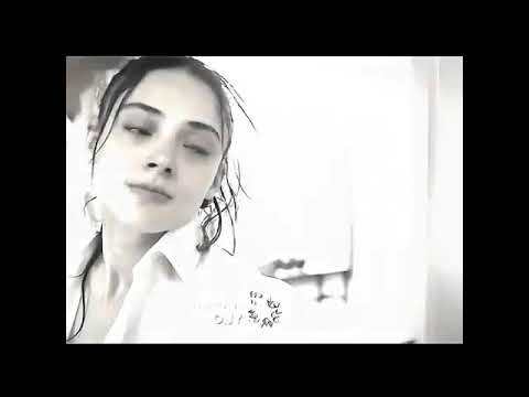 والله انا قلبي جنيت عليه اليسا    