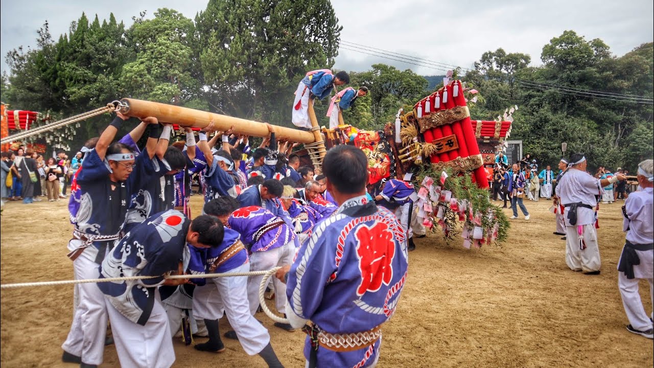 《地面ギリギリを攻める》令和７年  香川県小豆郡小豆島町  池田 亀山八幡宮秋祭り  太鼓台宮入り　その2