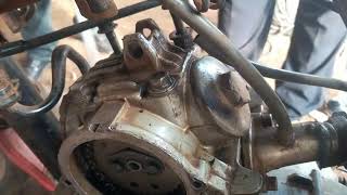 Replacing old engine block, rings & engine valves on a motorcycle TVs star prt2.