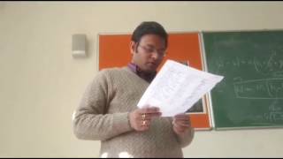 Mia Khalifah Present