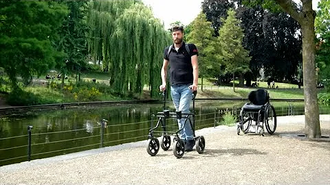 Brain-spine device helps paralyzed man walk