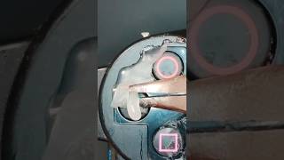 Cleaning PS3 Controller with Hot Glue🤢⚠️ #satisfying #asmr #cleaning #squidgame