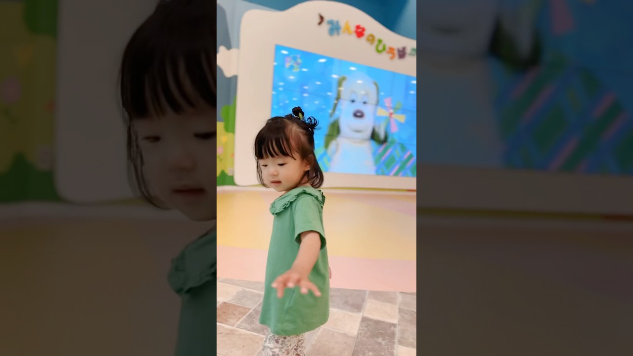 【NHKキャラに大はしゃぎな1歳児】　#1歳7ヶ月 #子連れおでかけ #南町田グランベリーパーク #NHKキャラクターズ #ファンヴィレッジ #Eテレ #キッズ動画 #癒し動画