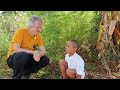Itoerantsoa (7-jara malagasa knabo) intervjuas Ulrich Matthias en Esperanto