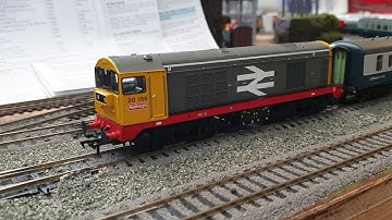 Bachmann class 20 Railfreight grey, DCC sound fitted