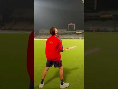 #trending   Virat Kohli Jeet ke bad training kar rahe hain
