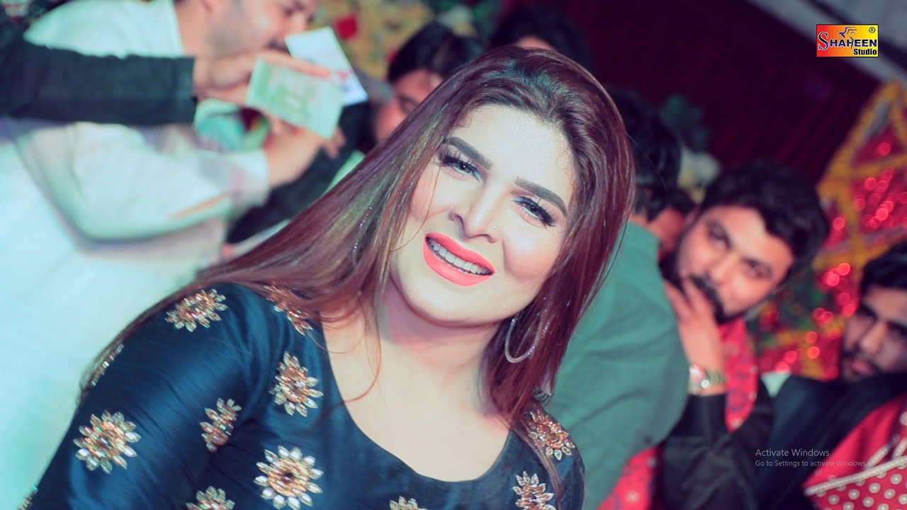 Aj Saria Ne Peeti A Chahat Baloch indian Superhit Song Performance 2021 Shaheen Dance