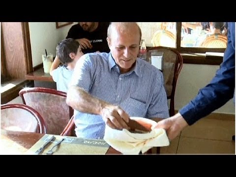 سلم هاتفك الجوال لتخفض فاتورة طعامك