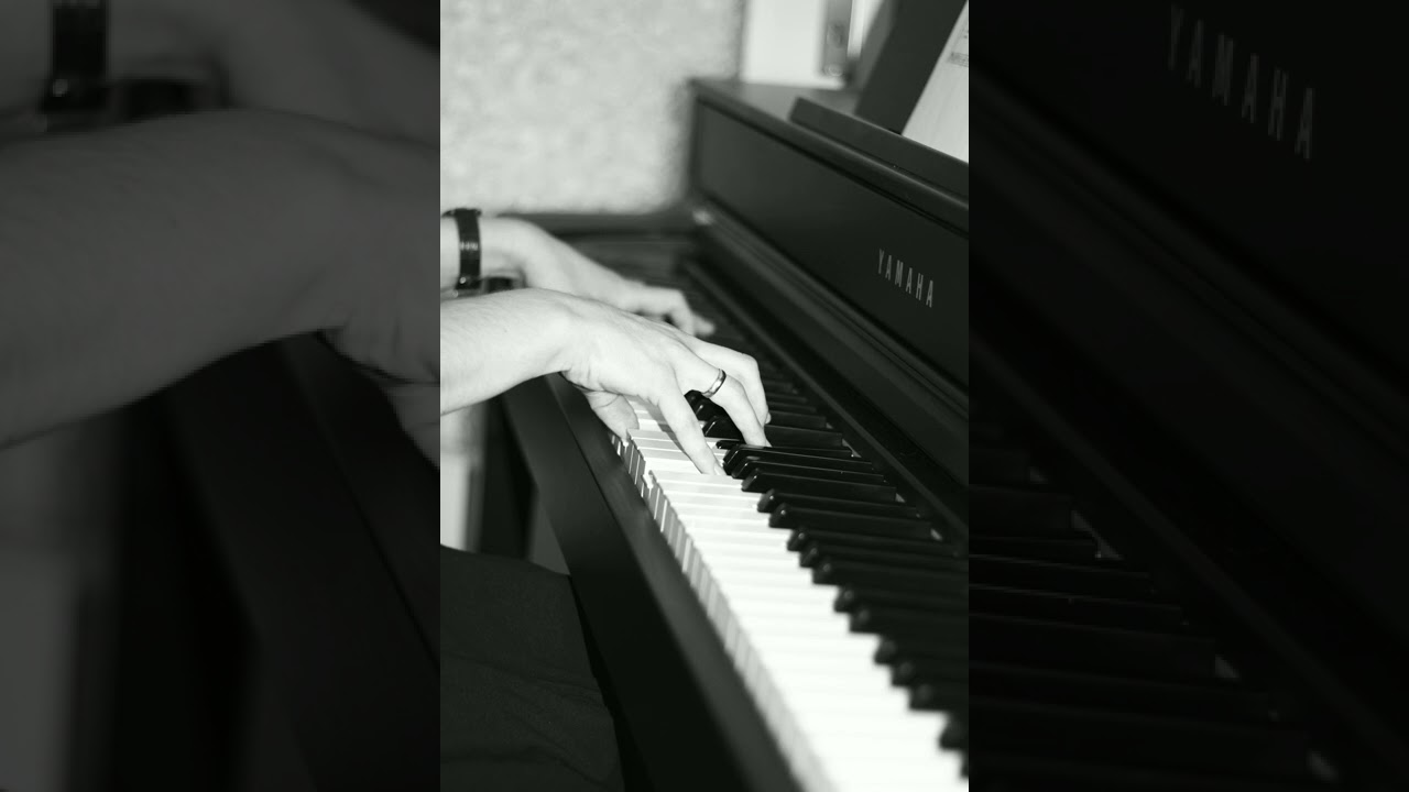 Миг полёта души - Это было давно, пробираясь в толпу МИНУС