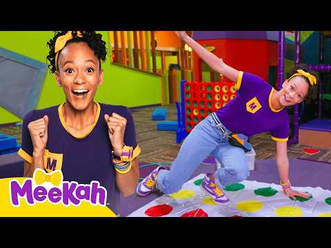 Dancing at O2B Kids 🟠 MEEKAH MARATHON! 🔵 Educational Videos in Portuguese