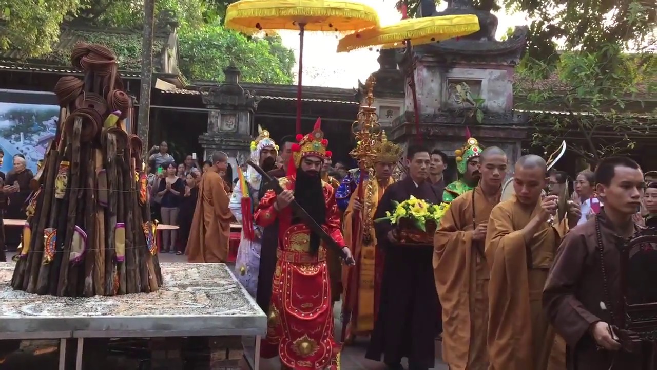 Chùa Thắng Nghiêm - Lễ Quán Đỉnh Xá Lợi Phật và Đàn Hoả Thực (9-2014). trích đoạn 1 - YouTube