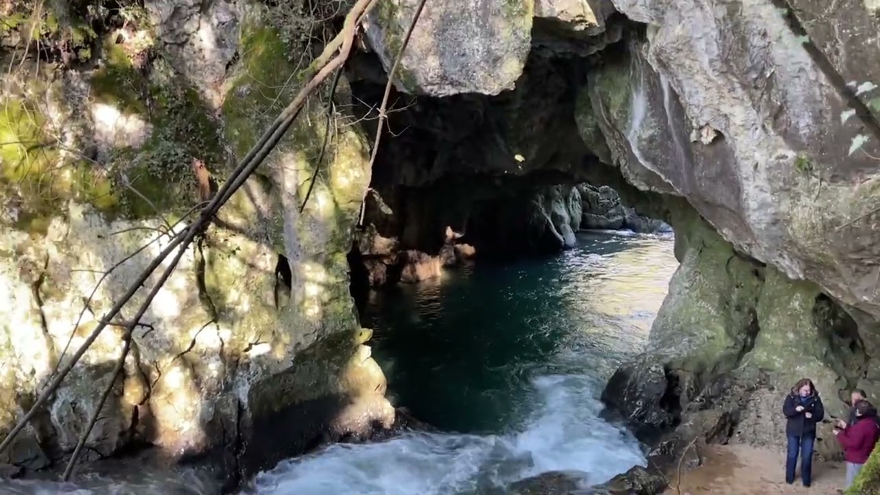 Fuente del Frances, Hoznayo Cantabria