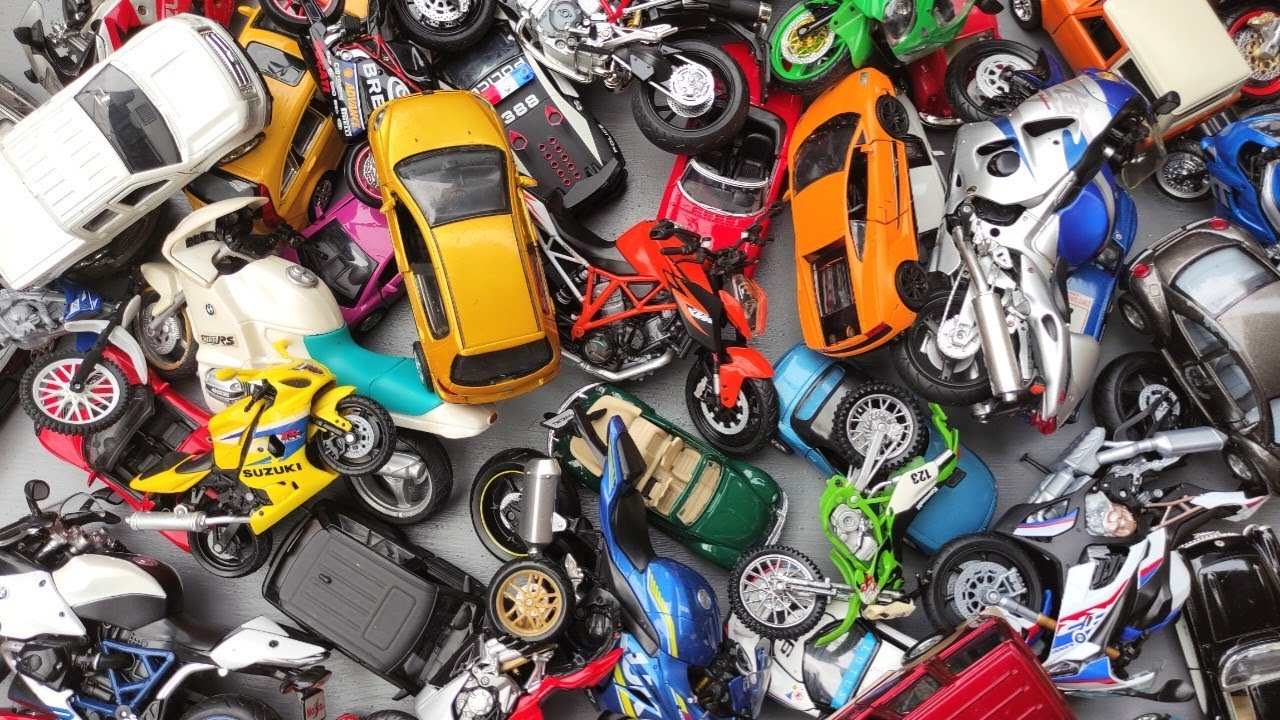 Collect Various Kinds of Diecast Motorcycles 1/12 and Diecast Model Cars 1/32, Maisto, Newray