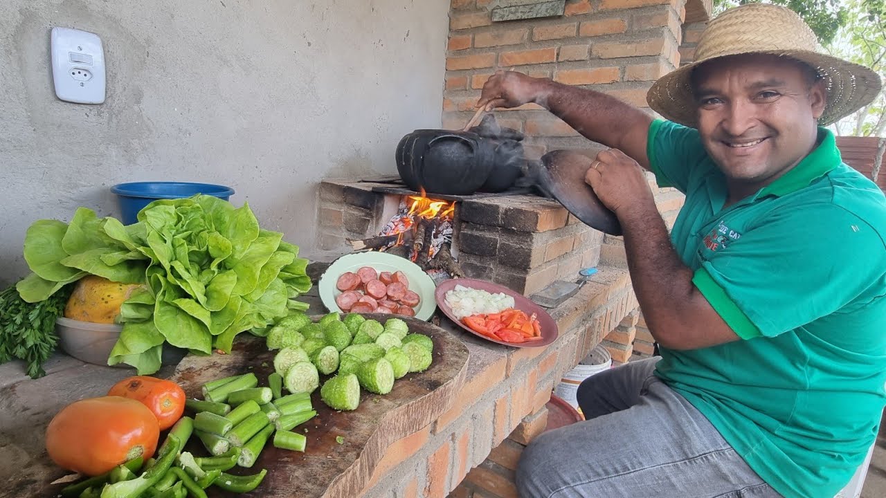 COLHENDO NA HORTA E FAZENDO A COMIDA NA ROÇA VEJA COMO É UM SÍTIO PRODUTIVO COM MUITA FARTURA