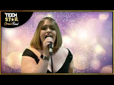 Elys Davies at The Grand Final of The TeenStar 2020 Singing Competition