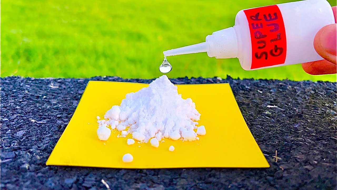 ⁣Super Glue and Baking Soda Trick