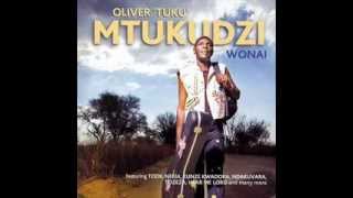 OLIVER  "tuku" MTUKUDZI------Ndakuvara chords