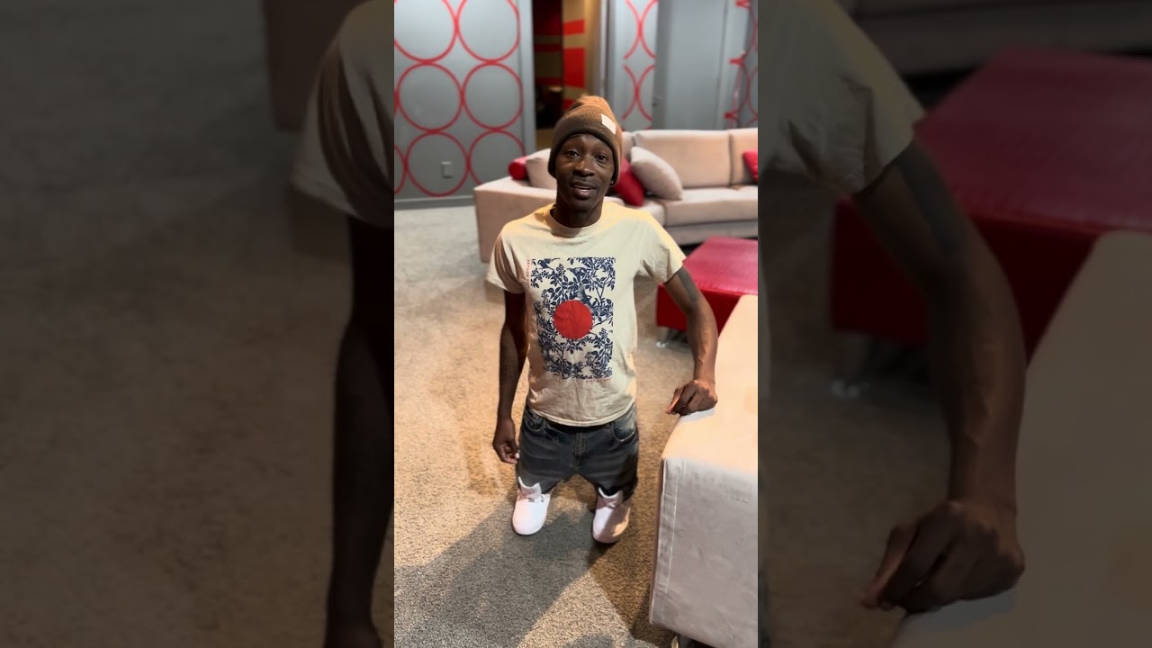 Когда Слоу Мо убежал от своей девушки