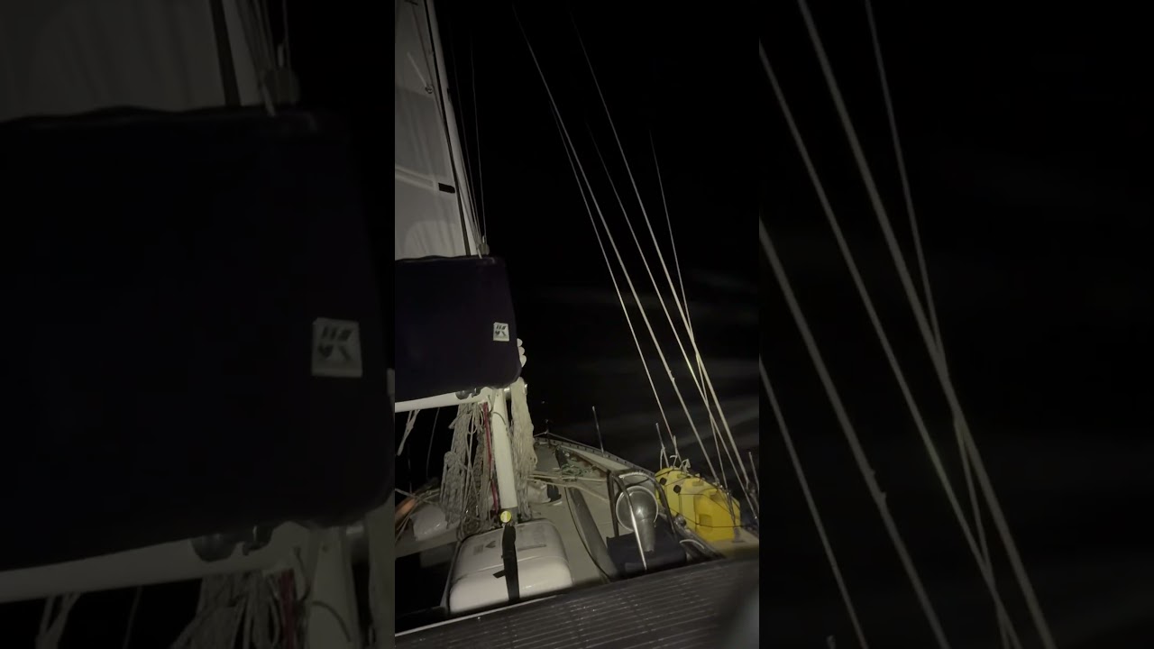 ⁣🛑Sound on! This was the sailing conditions last night. #sailing #hawaii #to  #california 🌊