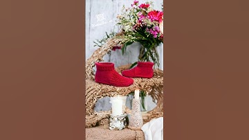 Learn to Knit 🧶 These Slippers! #knittingpattern #knitpattern #knit #knittingtutorials #knitting