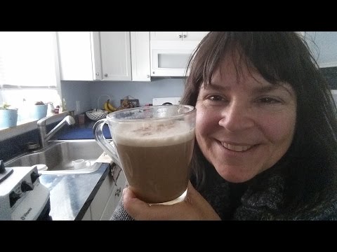 vegan-caramel-yerba-mate-latte,-gluten-free,-dairy-free