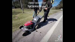 how to start a push mower by Mario Saenz Landscaping Services 105 views 2 months ago 1 minute, 28 seconds