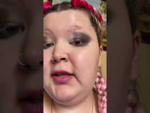 КРАШУСЬ КОСМЕТИКОЙ по 30 рублей😳