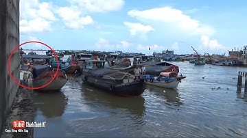 ✅ Những pha vượt cống mạo hiểm của sà lan