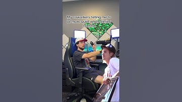 I’m literally just trying to do my job 🤷‍♂️ #stoptalking #razer #contentcreator