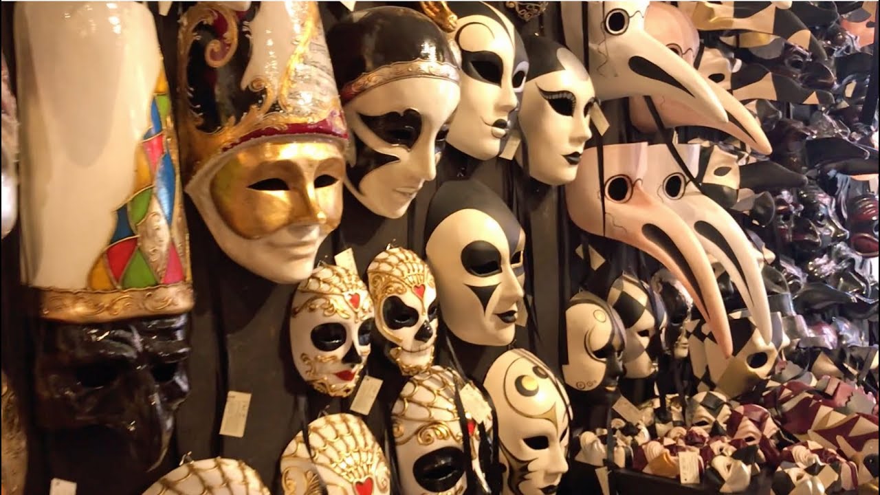 Маска Италия. Венецианская маска Льва. Маски Венеции выставка Саратов. Маска 2024 во сколько сегодня