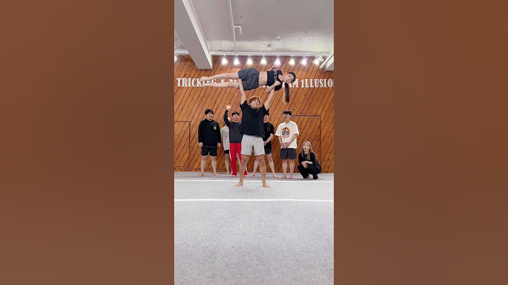헬스기구 없으면 사람 들면됨‼️💪 Human military press Challenge